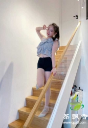 白云服务性感肉肉小妖精