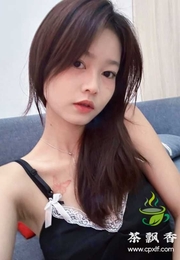 清纯女大学生刚下海