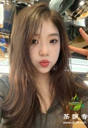 乖巧听话性感的小妹妹