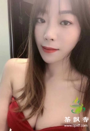 白云可接吻的邻家姐姐