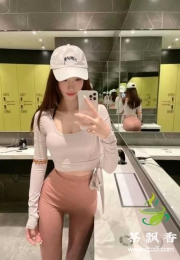 清纯高挑大美女