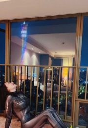 天河东北小姐姐