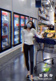 同和王炸の身材颜值予馨